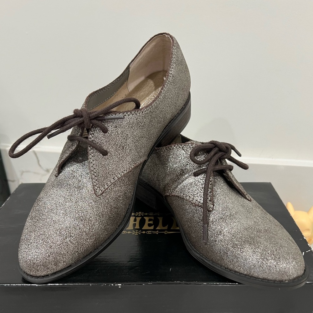 NWOT Brand New Seychelles Homecoming Pewter Metallic Suede